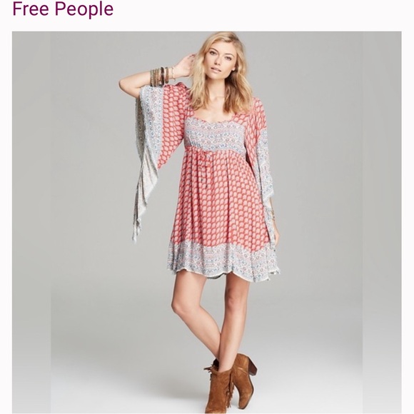 Charming Free People Preowned M mini tunic dress, bell or angel wing sleeves EX - Picture 7 of 9